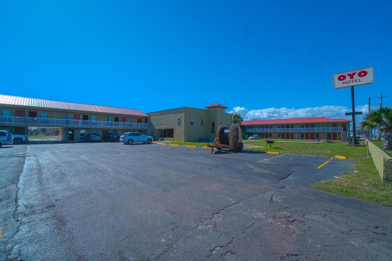 Days Inn By Wyndham أرانسس باس المظهر الخارجي الصورة