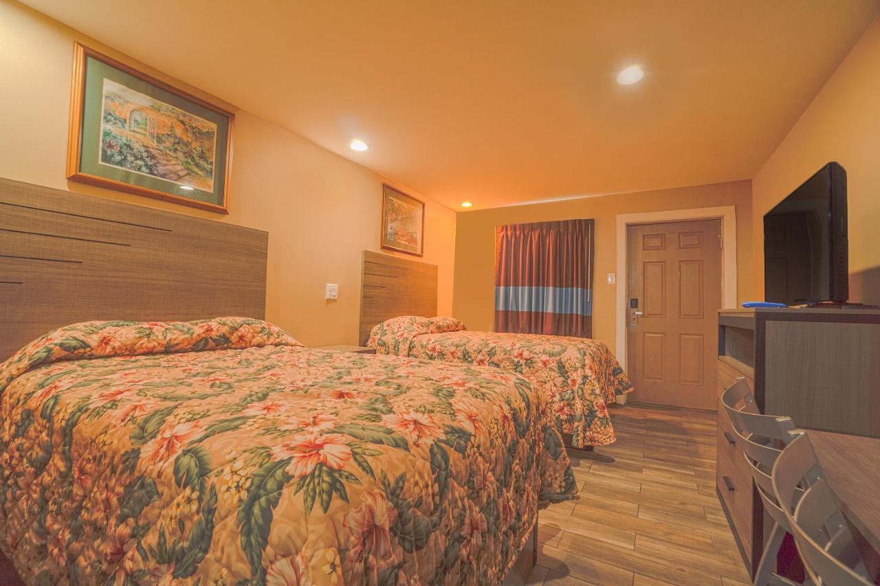 Days Inn By Wyndham أرانسس باس المظهر الخارجي الصورة